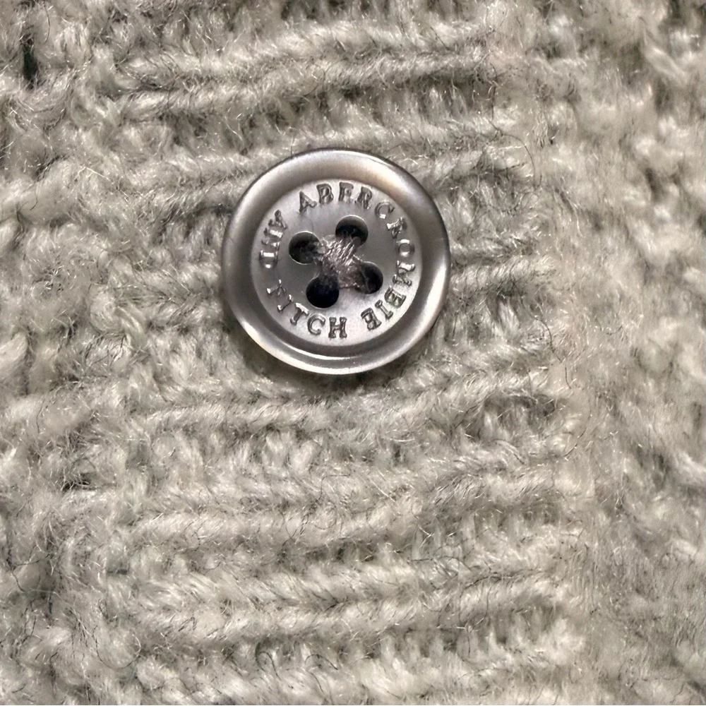 Abercrombie & Fitch | Light Gray Wool Blend Button Moose Cardigan | Sz S